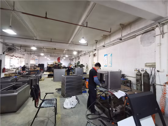 Großhandel 4K Ad Player Videowand-Controller Windows Android LCD 3D 2X2 Display-Videowand